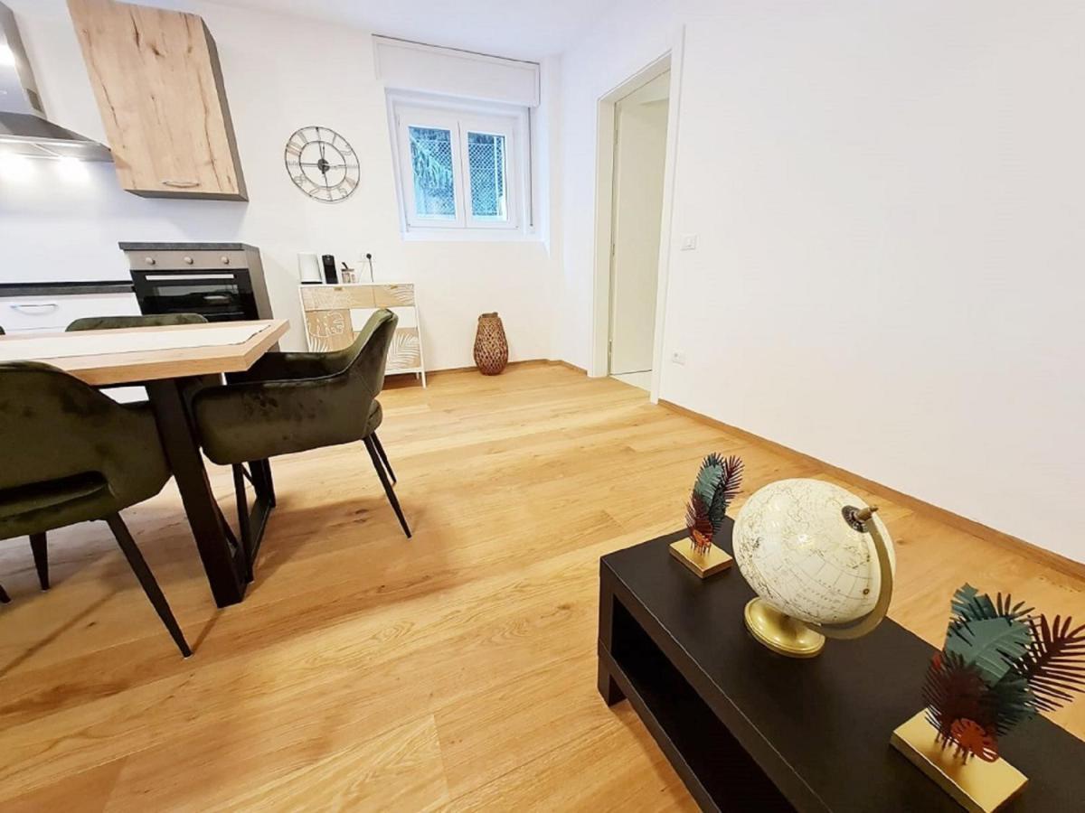 بولزانو Apartment Palermo - Very Cosy, Calm And Close To The City Centre المظهر الخارجي الصورة