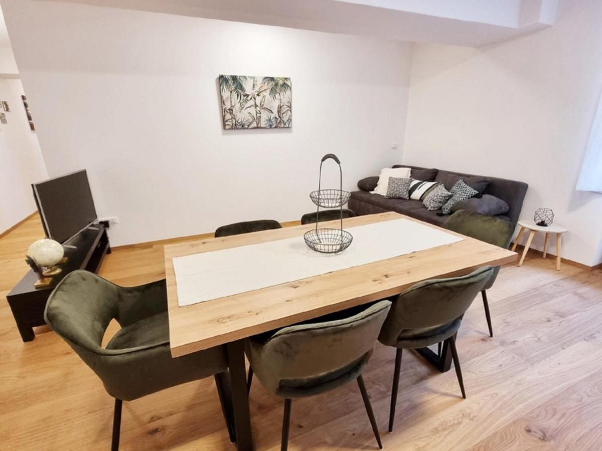 بولزانو Apartment Palermo - Very Cosy, Calm And Close To The City Centre المظهر الخارجي الصورة